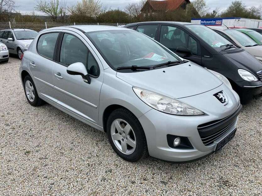 Peugeot 207 200.000 km 3.200 € Himmelkron 95502