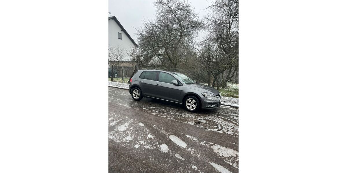 VW Golf 155.000 km 9.990 &euro; Völklingen 66333
