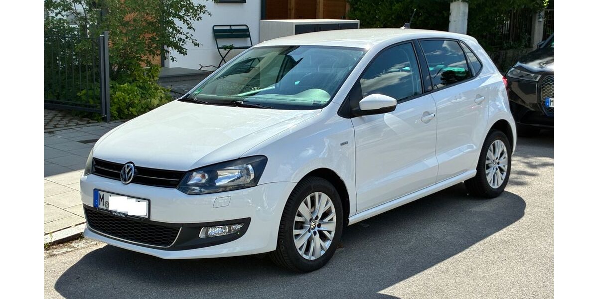 VW Polo 94.000 km 8.790 &euro; München 81377