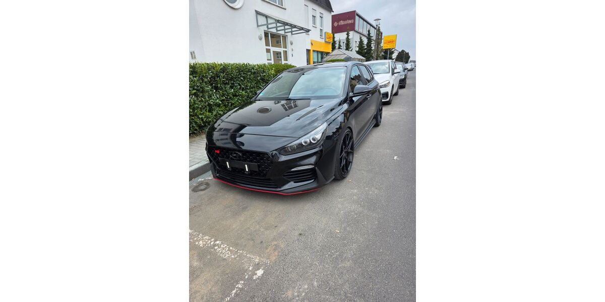 Hyundai i30 80.000 km 22.900 &euro; Maintal 63477