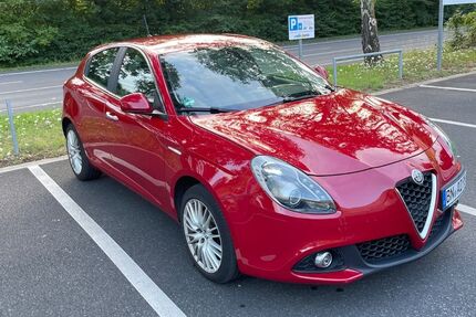 Alfa Romeo Giulietta 260.000 km 8.490 € Bonn 53177