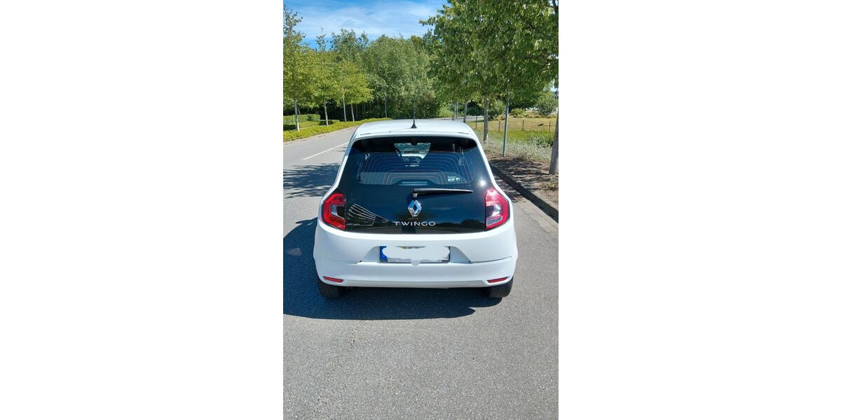 Renault Twingo 22.600 km 8.000 &euro; Hamburg 22453