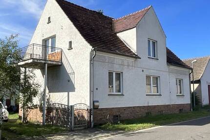 Haus Schenkendöbern Sembten - 7 Zimmer, 188 m&sup2;, 79.000&euro; | Angebot:25685823