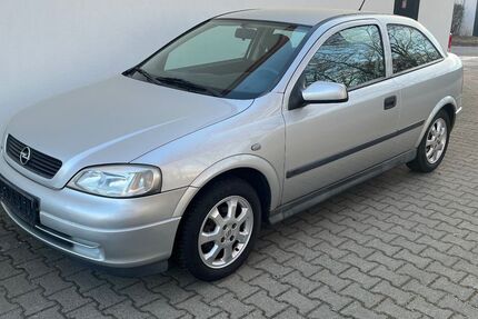 Opel Astra 204.000 km 1.990 &euro; Cottbus 03042