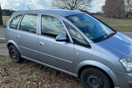 Opel Meriva 149.000 km 2.299 &euro; Hoort 19230