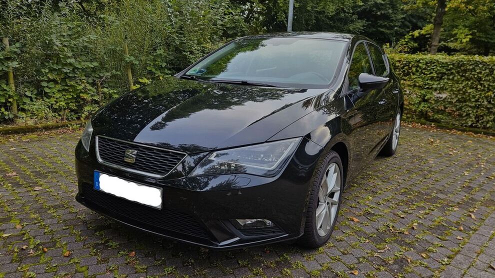 Seat Leon 120.000 km 8.900 € Hamburg 22457