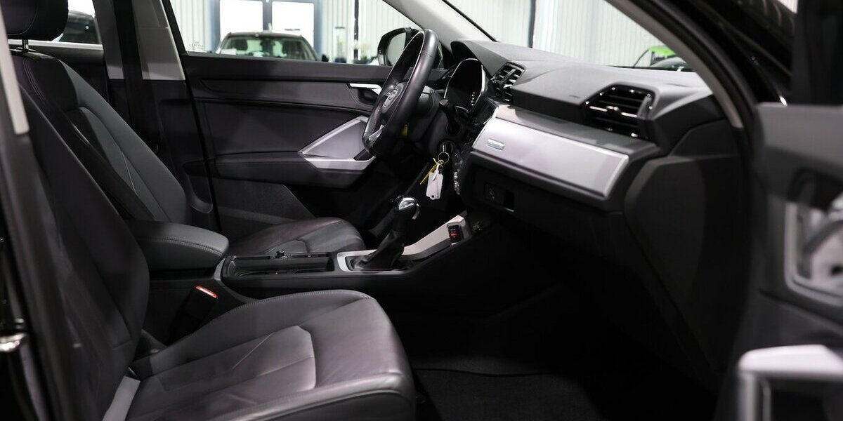 Audi Q3 40 TDI QUATTRO ADVANCED MATRIX-LED,VOLL-LEDER 86.000 km 31.444 &euro; Hamm 59077