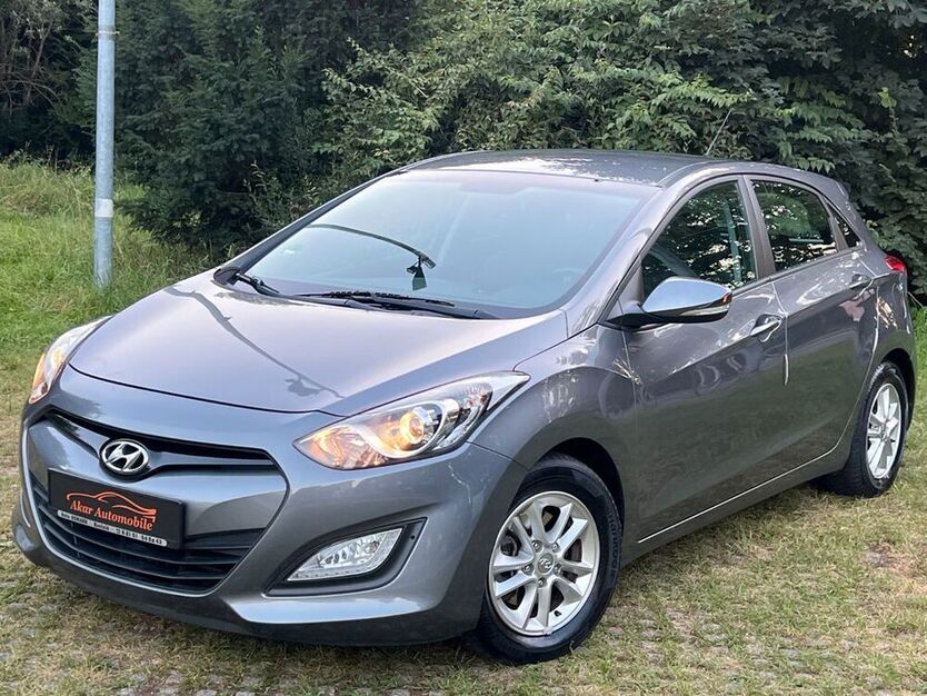 i30