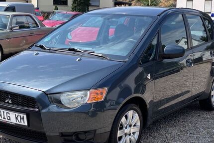Mitsubishi Colt 74.000 km 3.990 &euro; Bitterfeld-Wolfen 06766