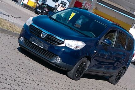 Dacia Lodgy 149.500 km 5.790 &euro; Demmin 17109