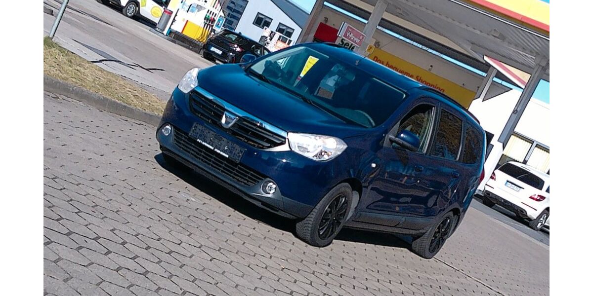 Dacia Lodgy 149.500 km 5.790 &euro; Demmin 17109