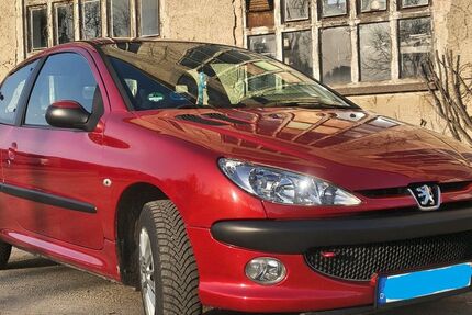 Peugeot 206 116.000 km 2.200 &euro; Wettin-Löbejün OT Löbejün 06193