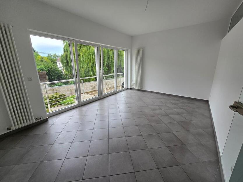 Büro oder Praxisräume in Schmelz Hüttersdorf