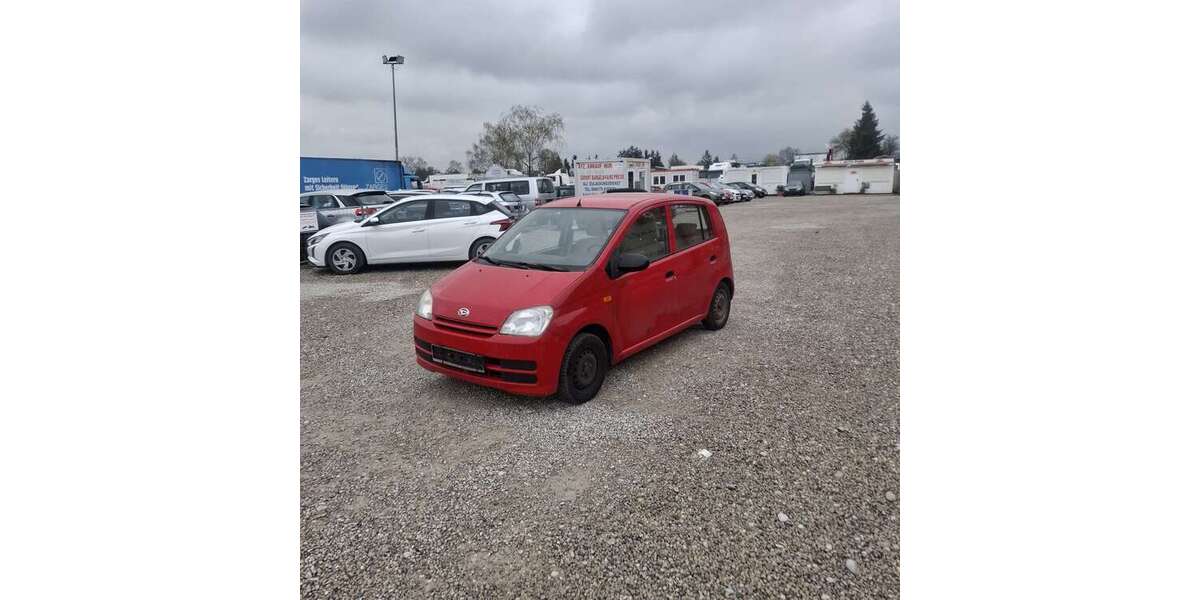 Daihatsu Cuore 145.000 km 950 &euro; München 81829