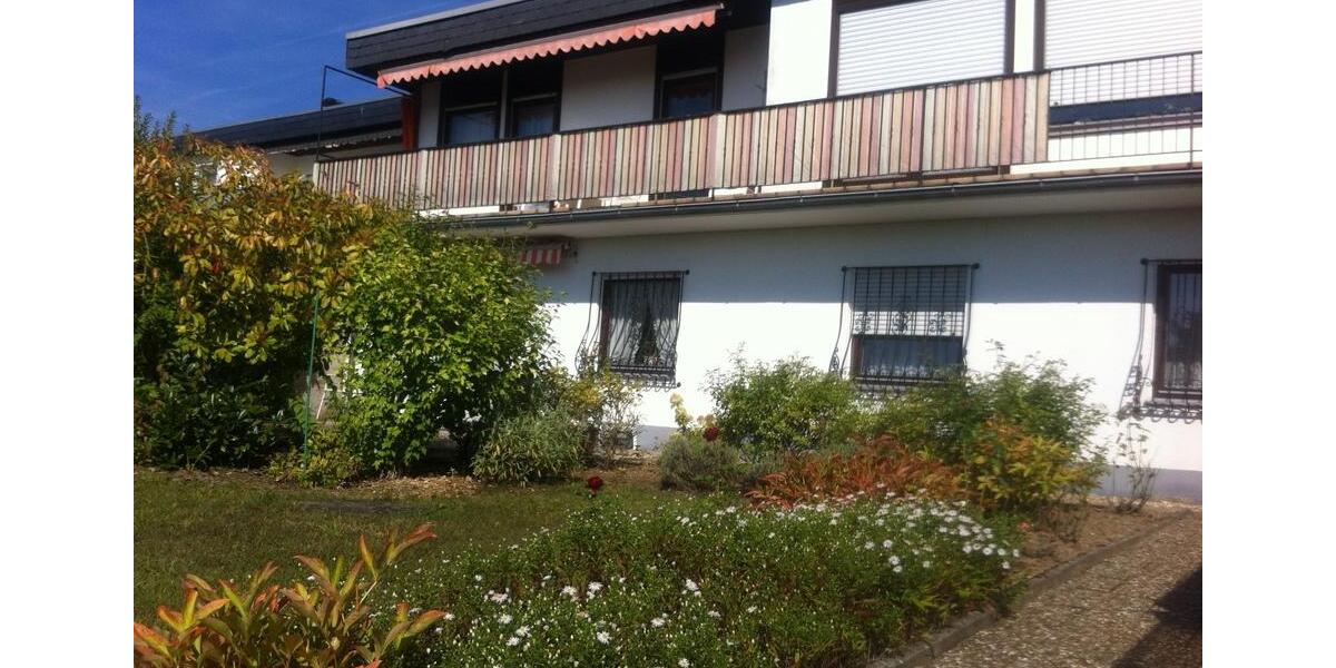 Erdgeschoßwohnung Geisenheim - 3 Zimmer, 75 m&sup2;, 820&euro; | Angebot:25054311