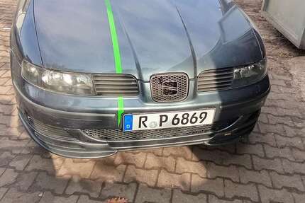 Seat Leon 280.604 km 1.550 &euro; Regenstauf 93128