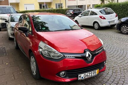 Renault Clio 156.200 km 4.400 &euro; münchen 80639