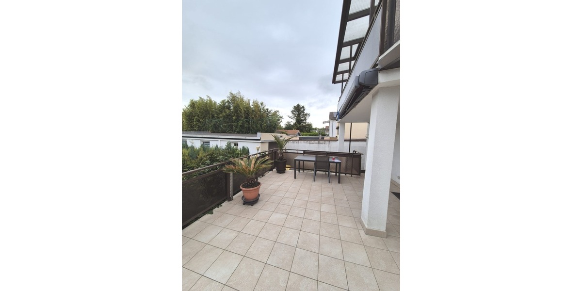 Chic & modern: Doppelhaushälfte mit Garten und vermietbarem 2-ZKB-Apartment - Doppelhaushälfte Ludwigshafen Oggersheim-Notwende | Angebot:26404153