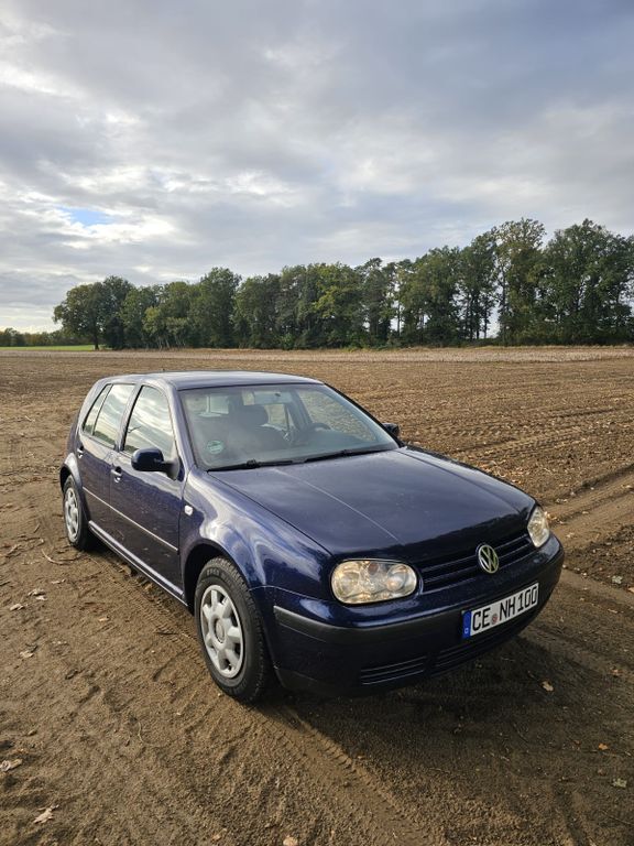 VW Golf 190.000 km 1.800 € Uelzen 29525