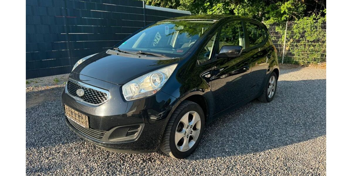 Kia Venga 228.000 km 2.390 &euro; Schwelm 58332