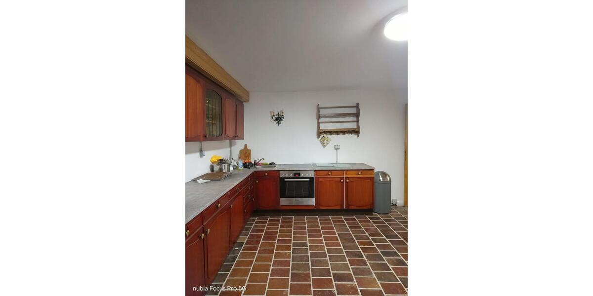 Etagenwohnung Weiden in der Oberpfalz - 1 Zimmer, 18 m&sup2;, 480&euro; | Angebot:26102530