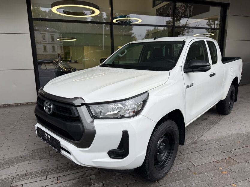 Toyota Hilux 36.093 km 37.995 € Chemnitz 09114