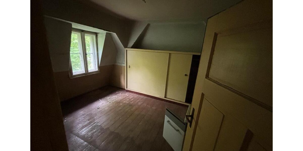 Einfamilienhaus Wandlitz - 8 Zimmer, 180 m&sup2;, 315.000&euro; | Angebot:25990785