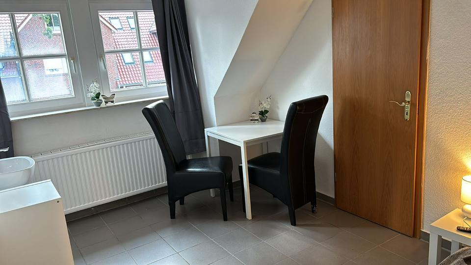 Dachgeschoßwohnung Bösel - 3 Zimmer, 20 m&sup2;, 20&euro; | Angebot:25342412