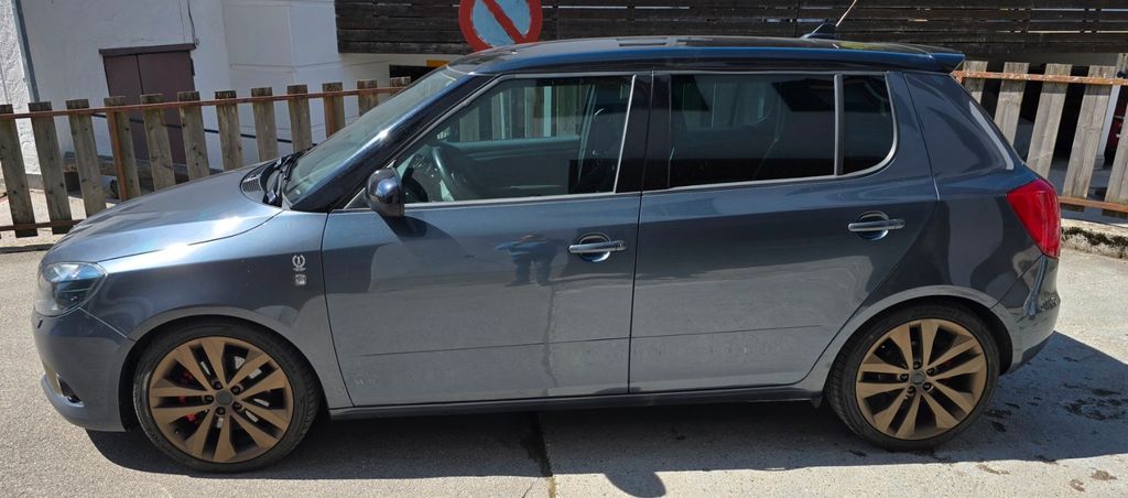 Skoda Fabia 161.000 km 6.900 &euro; Tegernsee 83684