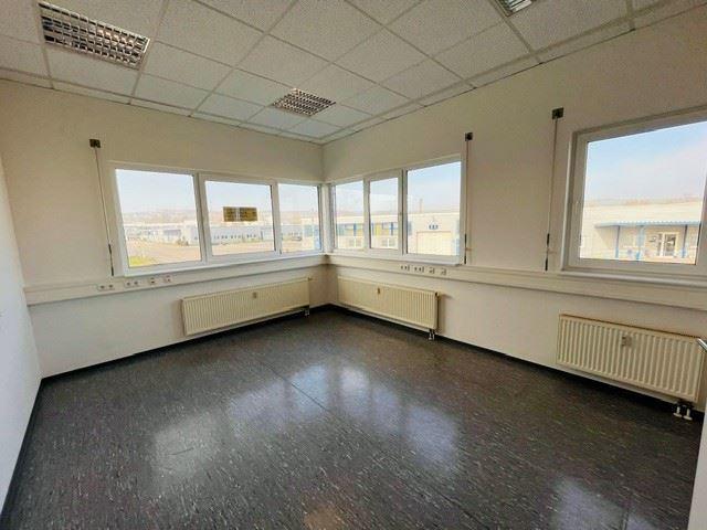 EUPORA® Immobilien: Moderne Gewerbe-Bürofläche in Kirchheimbolanden. zimmer