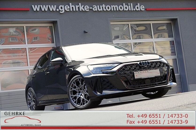 Audi RS3 2.600 km 65.850 € Prüm 54595