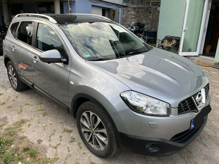 Nissan Qashqai+2 206.000 km 5.888 € Auenwald 71549