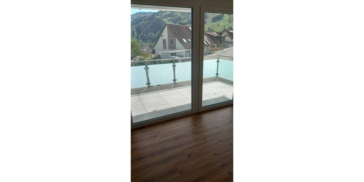 Etagenwohnung Todtnau Hasbach - 3 Zimmer, 85 m&sup2;, 1.050&euro; | Angebot:26859181