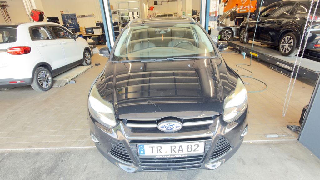 Ford Focus 198.000 km 5.000 &euro; Trier 54294