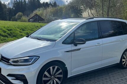 VW Touran 92.000 km 24.350 &euro; Niedereschach 78078