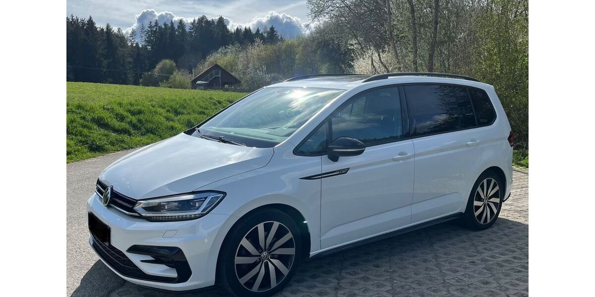 VW Touran 92.000 km 24.350 &euro; Niedereschach 78078