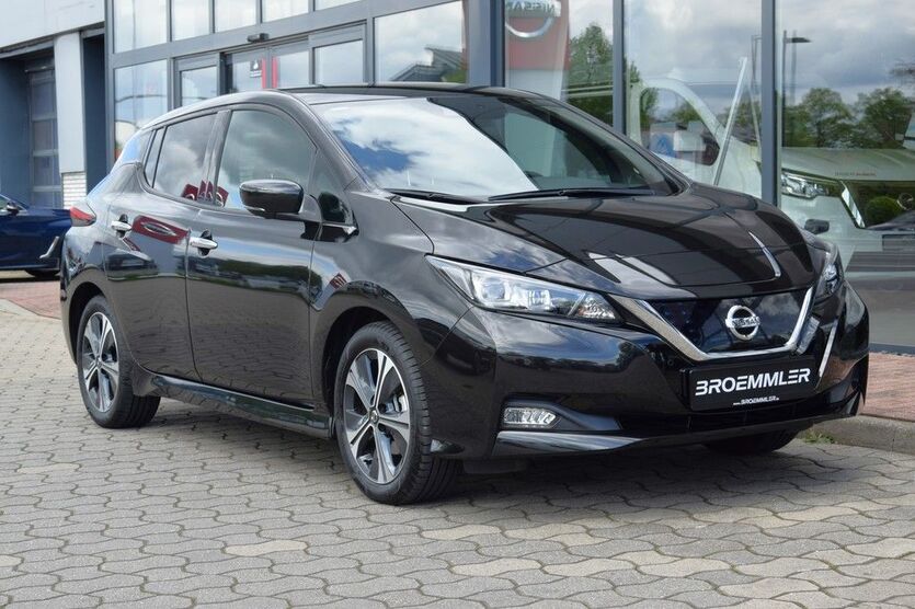 Nissan Leaf 18.738 km 17.390 € Altenberge 48341