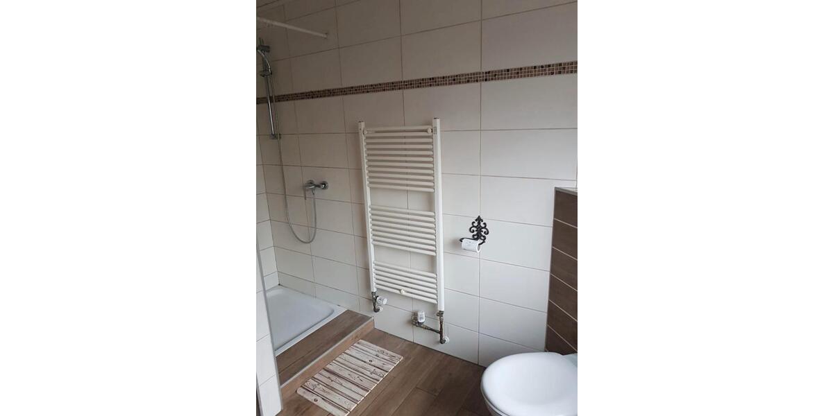 Einfamilienhaus Hamweddel - 5 Zimmer, 140 m&sup2;, 1.800&euro; | Angebot:26382509