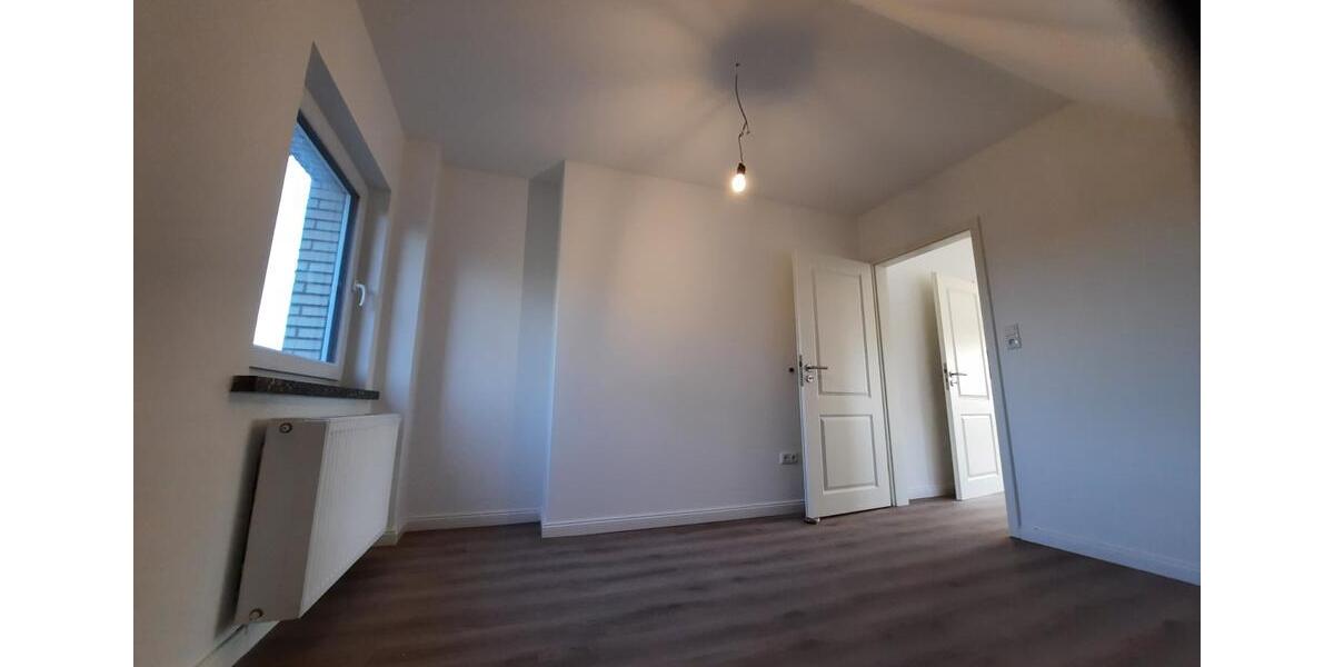 Dachgeschoßwohnung Zeven - 3 Zimmer, 70 m&sup2;, 750&euro; | Angebot:25417190