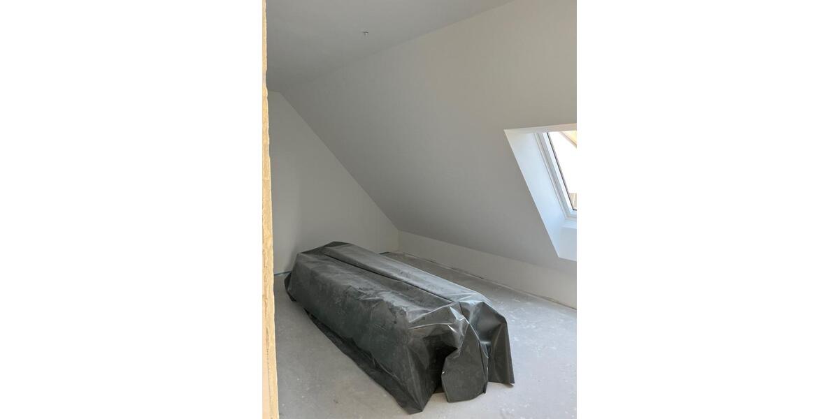 Gehobene 2-Zimmer-DG-Wohnung, KfW40-Neubau, inkl. Einbauküche 2 zimmer