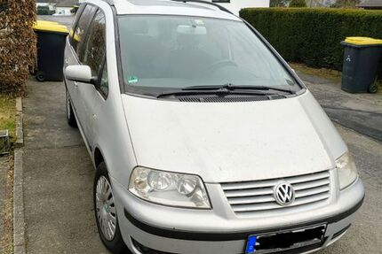 VW Sharan 274.000 km 1.850 &euro; Much 53804