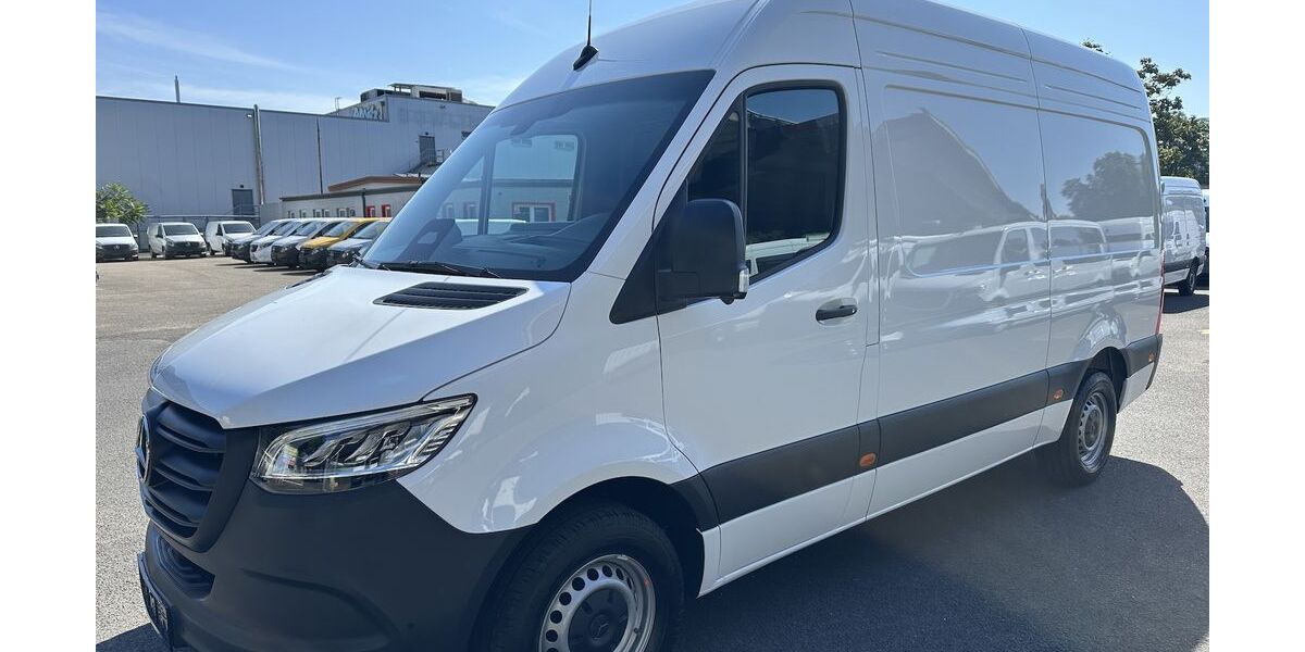 Mercedes-Benz Sprinter 8.372 km 55.811 &euro; Mainz 55122