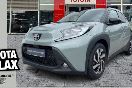 Toyota Aygo (X) 15.071 km 14.990 &euro; Dresden 01139