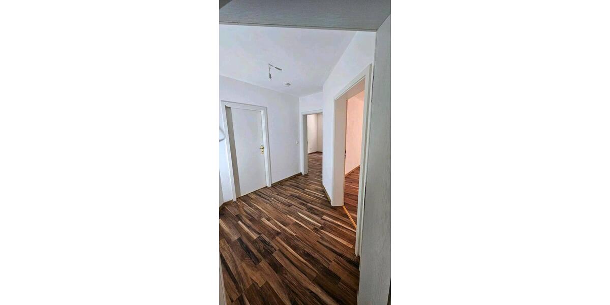 Etagenwohnung Korswandt - 3 Zimmer, 77 m&sup2;, 770&euro; | Angebot:26705588