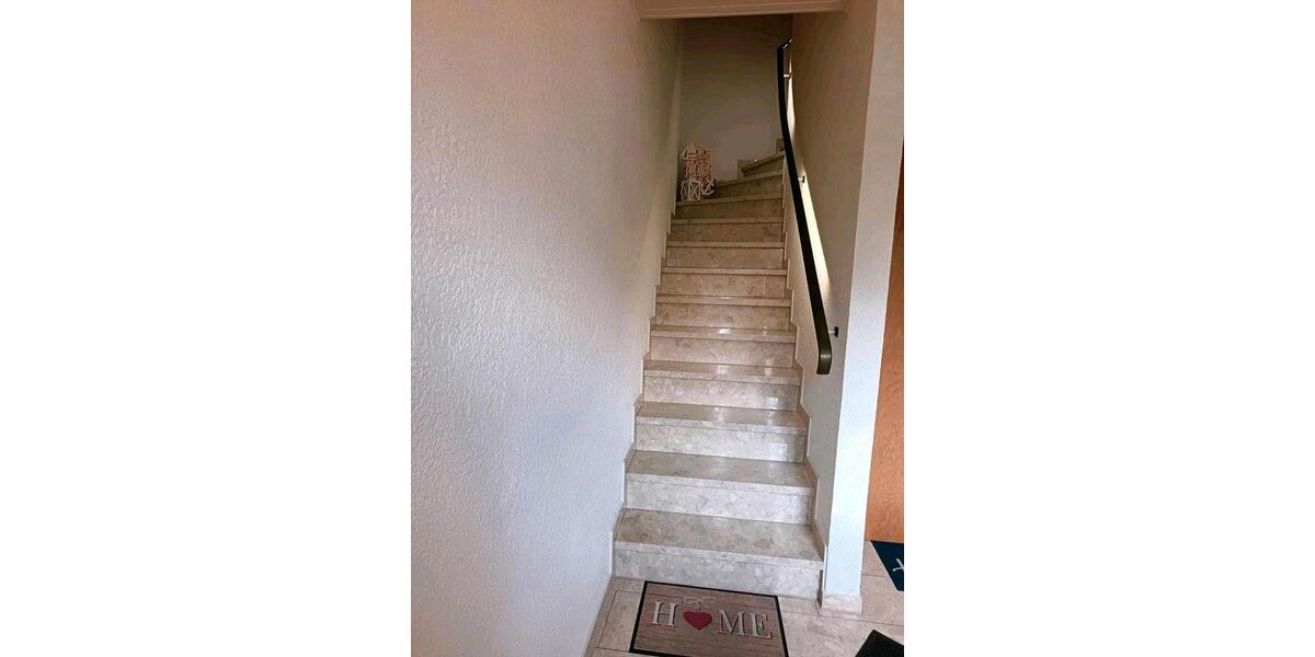 Dachgeschoßwohnung Upgant-Schott Schott - 3 Zimmer, 70 m&sup2;, 400&euro; | Angebot:26623615