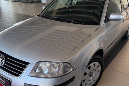 VW Passat 141.000 km 3.222 &euro; Riedlingen 88499