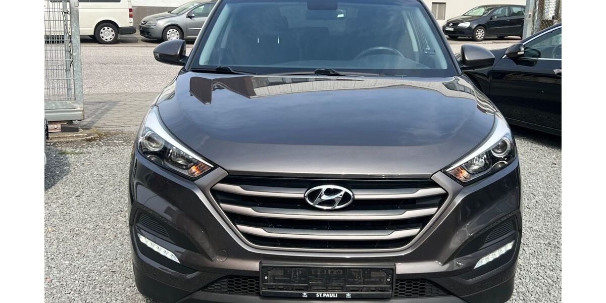 Hyundai TUCSON 78.000 km 13.490 &euro; Hamburg 20537