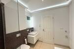 Singleparadies! * Dunkles Parkett * Bad mit Wanne & Dusche * Fußbodenheizung * LED-Licht