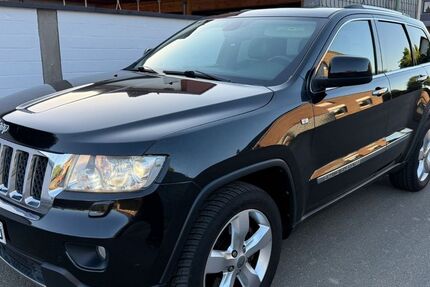 Jeep Grand Cherokee 150.000 km 13.300 € Düren 52355