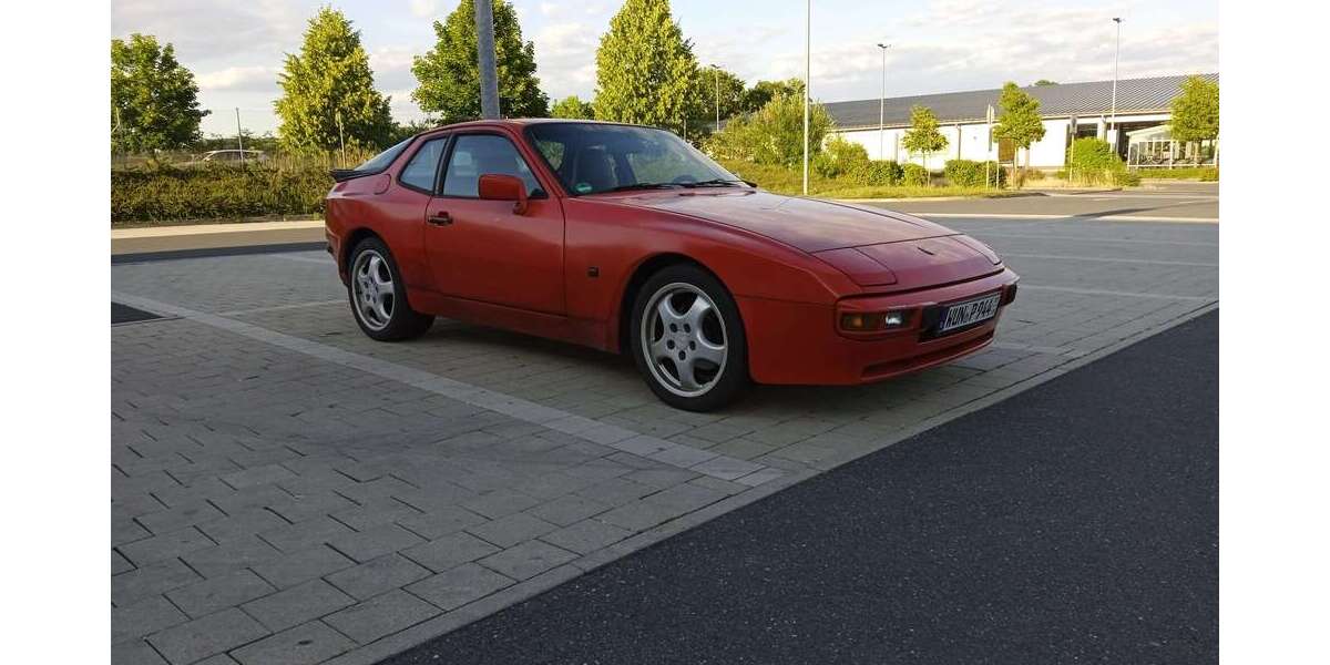 Porsche 944 208.000 km 17.800 &euro; Kirchenlamitz, St 95158